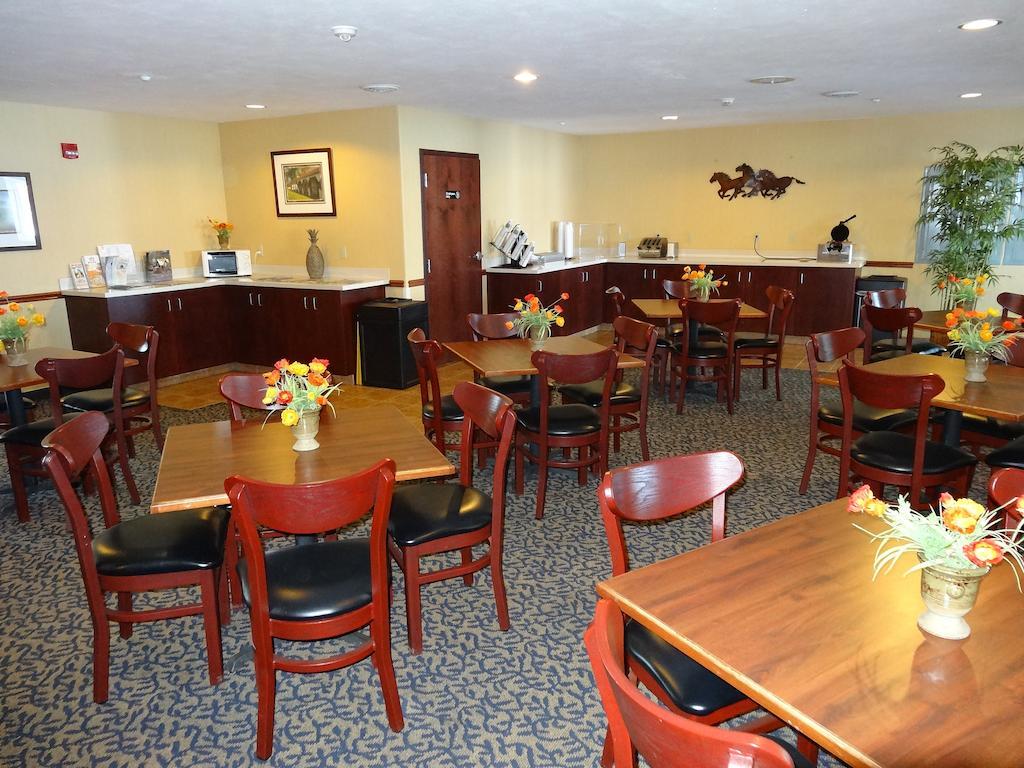 Fairgrounds Inn Du Quoin Eksteriør bilde