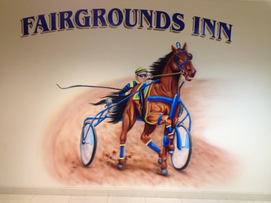 Fairgrounds Inn Du Quoin Eksteriør bilde
